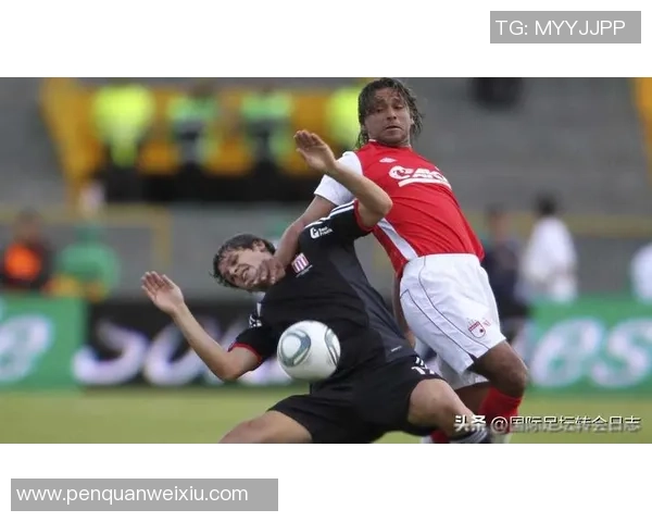 无瑕疵的足球巨星们如何在赛场上创造辉煌成就与传奇故事