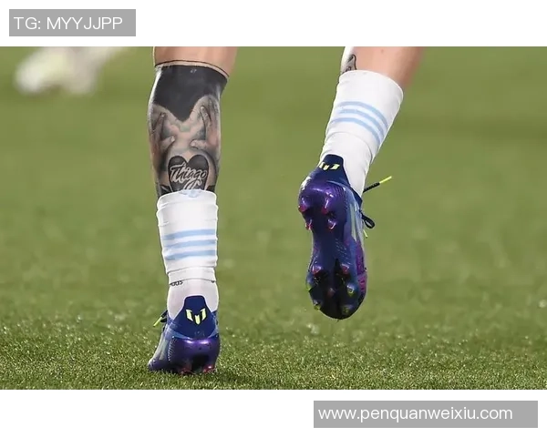 足球明星腿部纹身的艺术与故事揭示他们的个性与信念